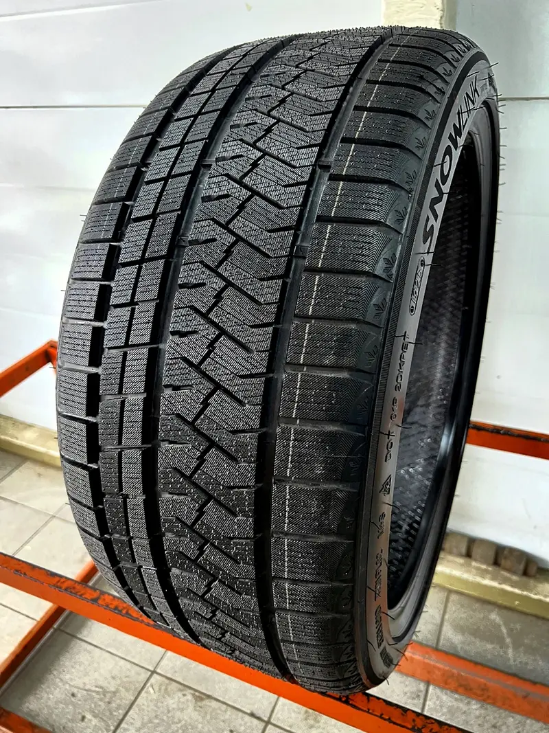 Новая шина 275/35 R20 TRIANGLE Snowlink TWT02, фото 1