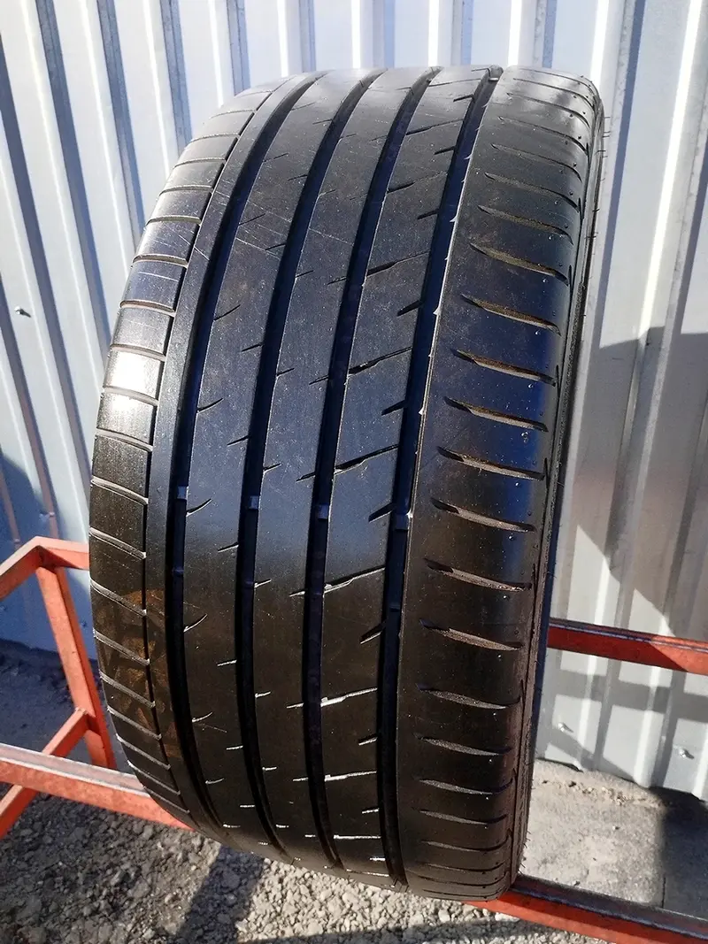 Б/у шина 275/35 R21 Bridgestone Potenza S001L RunFlat