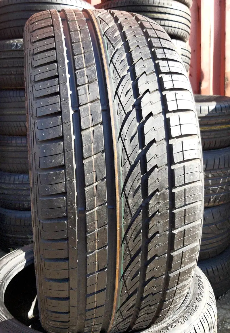 Новая шина 275/35 R22 Continental ContiCrossContact UHP