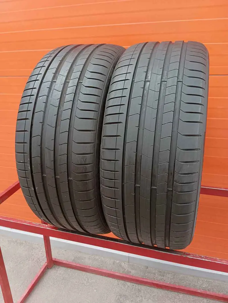 Пара б/у шин 275/35 R22 Pirelli P Zero PZ4