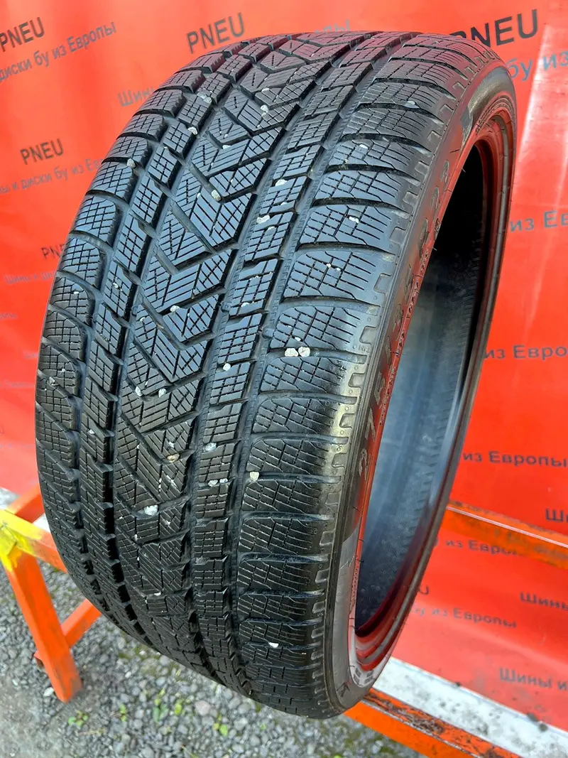 Б/у шина 275/35 R22 Pirelli Scorpion Winter, фото 1
