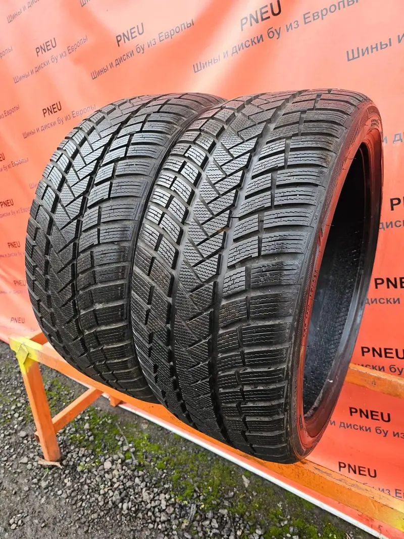 Пара б/у шин 275/35 R22 Vredestein Wintrac Pro