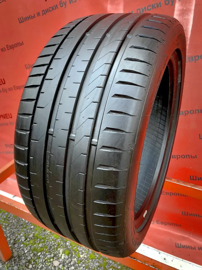 Б/у шина 275/40 R18 Falken Azenis FK-520