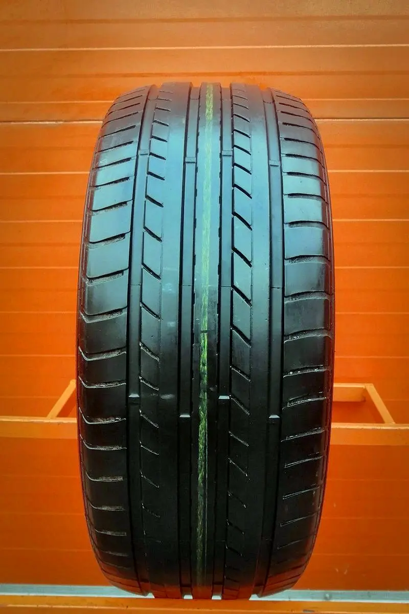 Б/у шина 275/40 R19 Dunlop SP Sport 01A