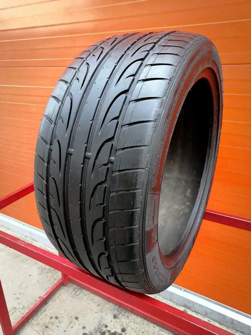 Б/у шина 275/40 R19 Dunlop SP Sport Maxx
