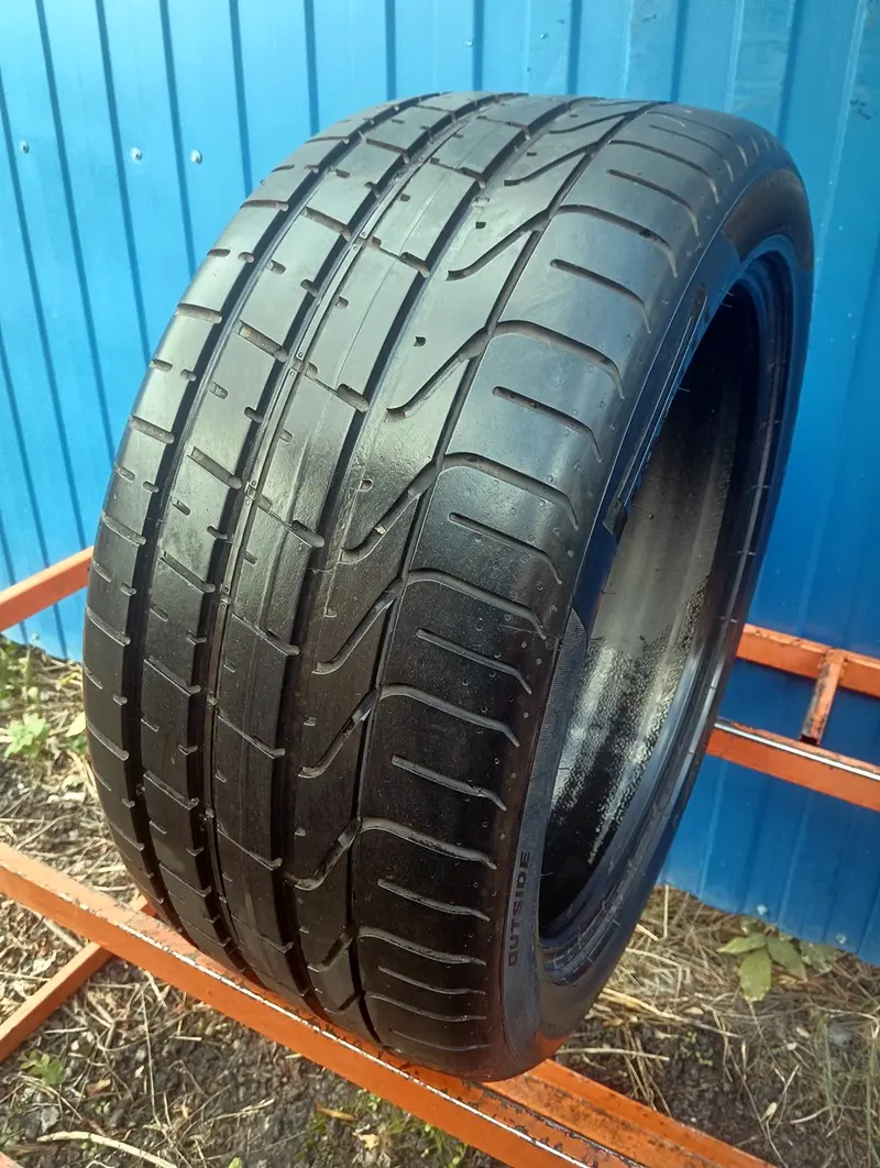Б/у шина 275/40 R19 Pirelli P Zero RunFlat, фото 1