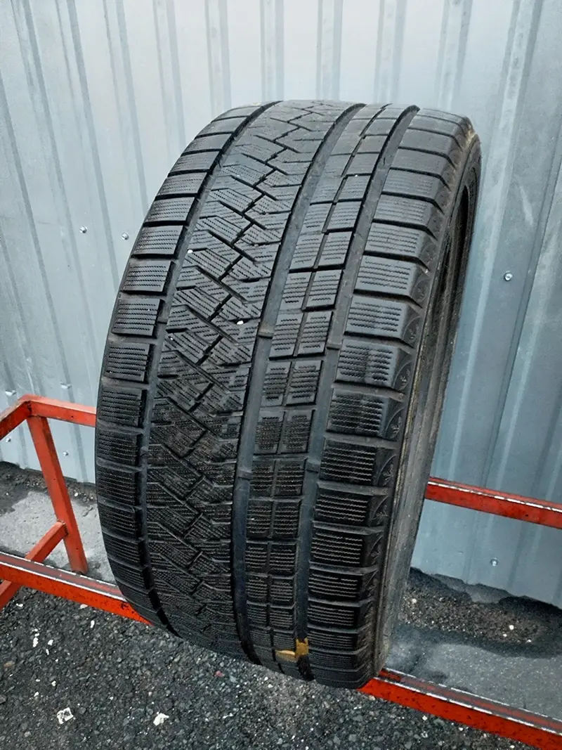 Б/у шина 275/40 R19 TRIANGLE Snowlink TWT02