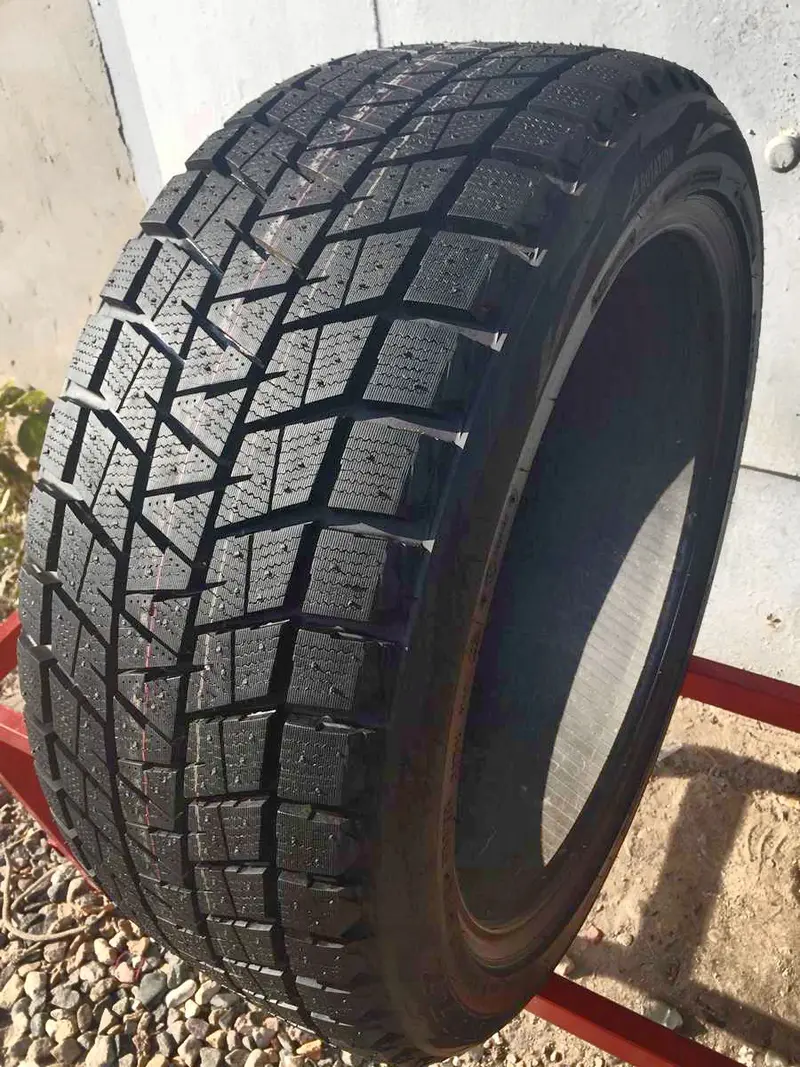 Новая шина 275/40 R20 Bridgestone Blizzak DM-V1, фото 1