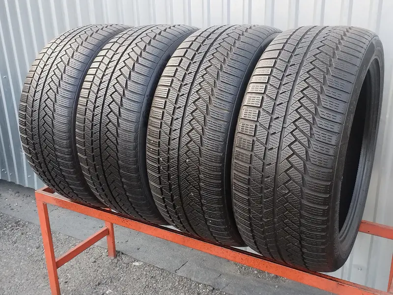 Комплект б/у шин 275/40 R20 Continental ContiWinterContact TS 850 P SUV