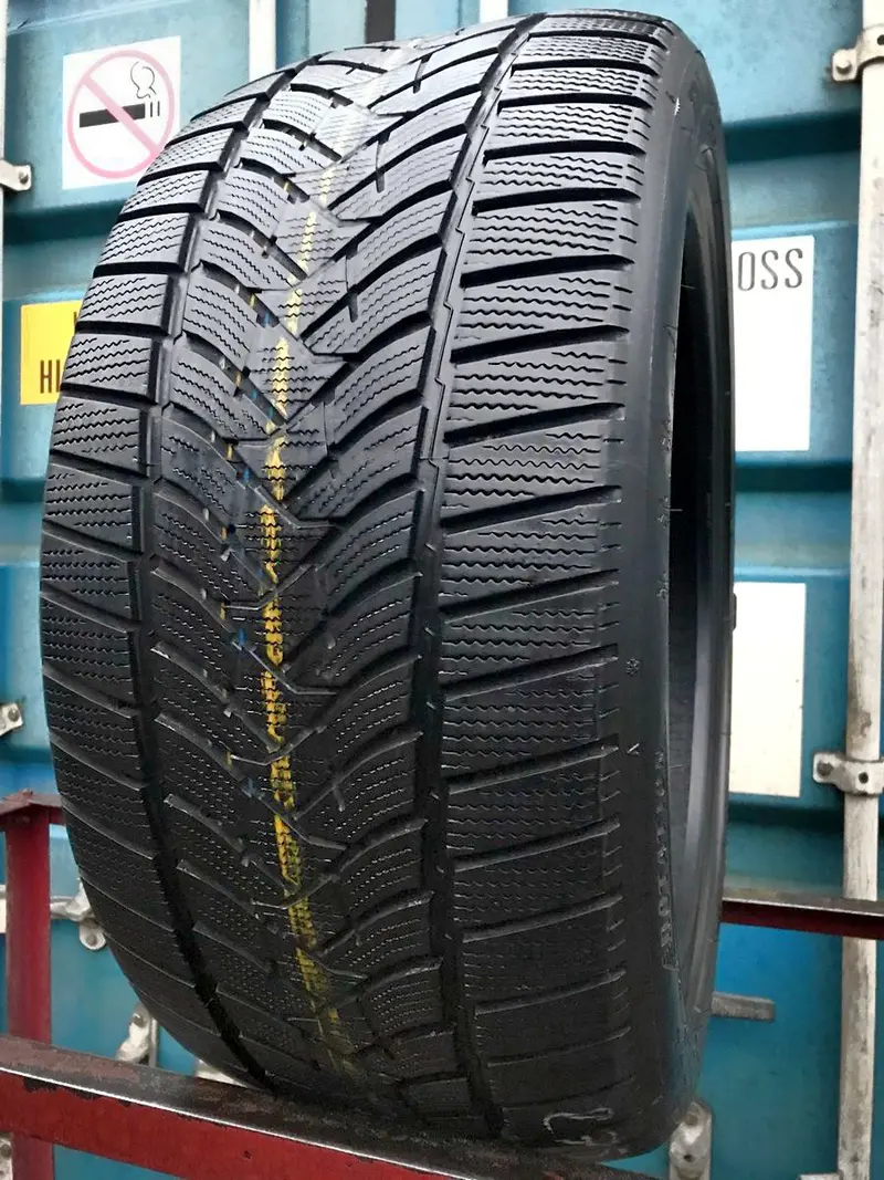 Б/у шина 275/40 R20 Dunlop Winter Sport 5, фото 1