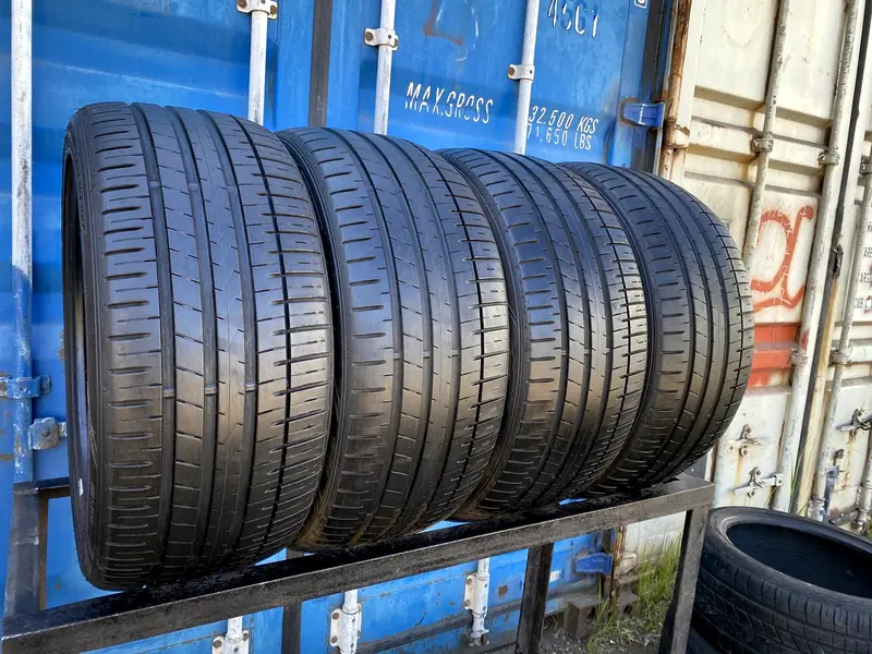 Комплект б/у шин 275/40 R20 Falken Azenis FK-510 SUV
