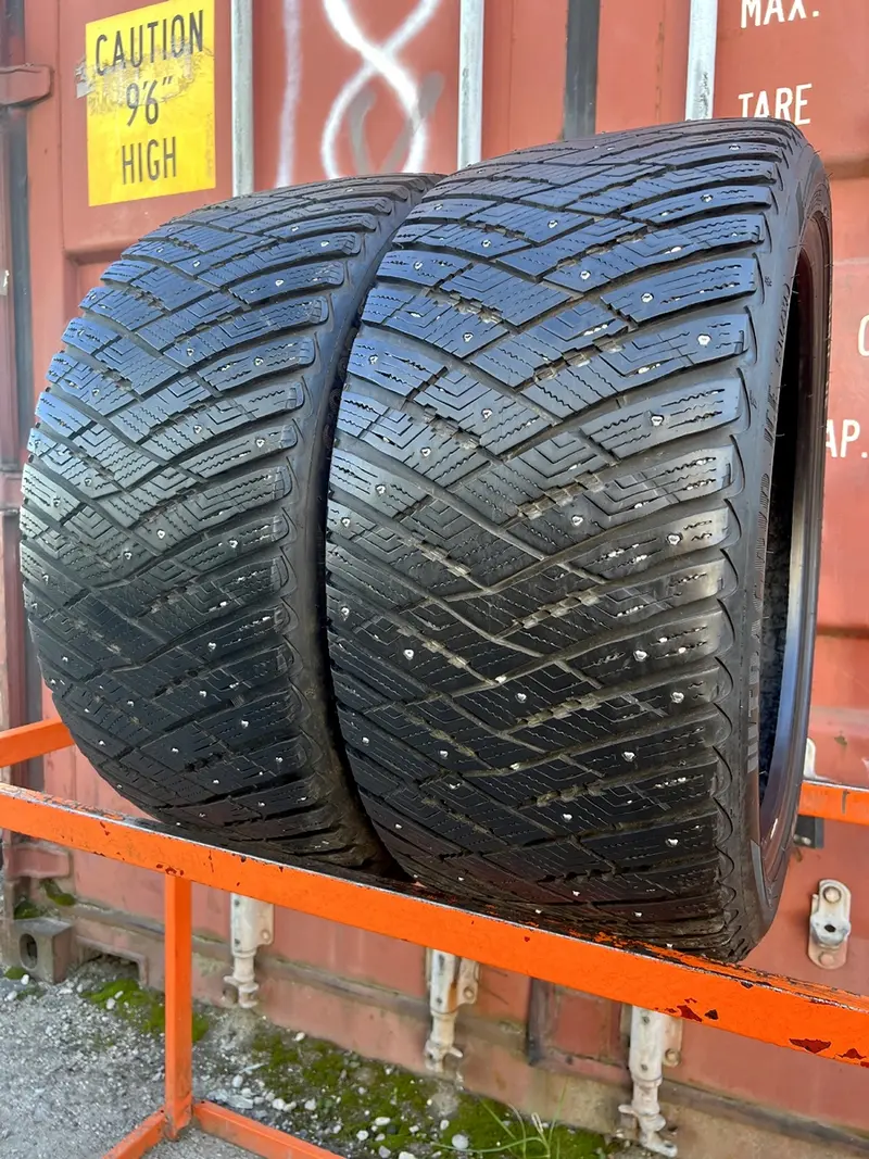 Пара б/у шин 275/40 R20 Goodyear Ultra Grip Ice Arctic SUV 4x4, фото 1