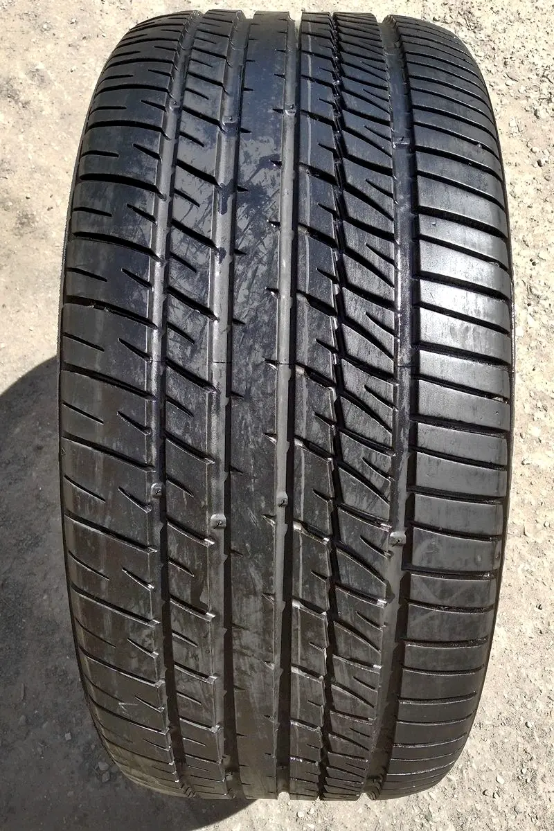 Б/у шина 275/40 R20 Kumho Ecsta X3 KL17