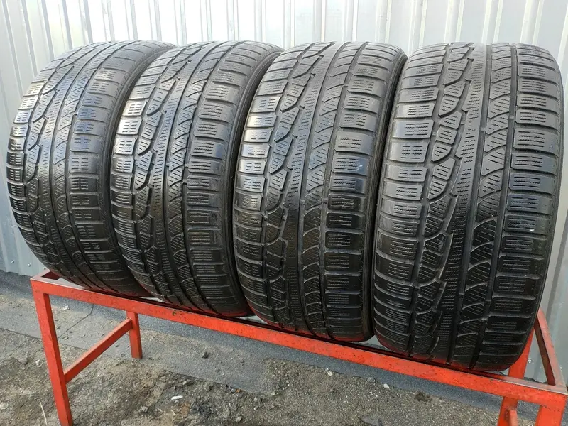 Комплект б/у шин 275/40 R20 Nokian WR G2 SUV