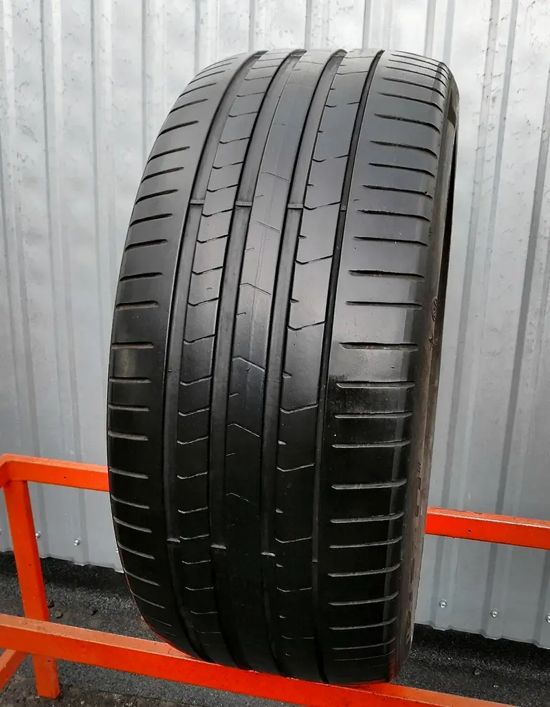 Б/у шина 275/40 R20 Pirelli P Zero PZ4 RunFlat