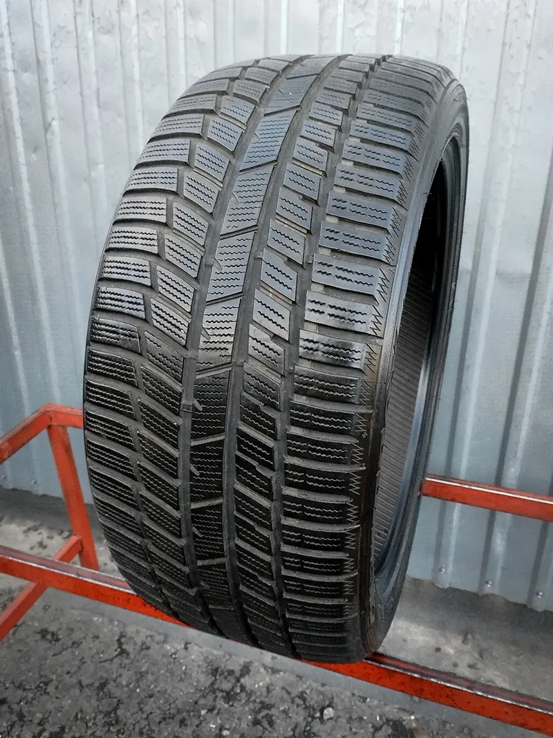 Б/у шина 275/40 R20 Toyo Snowprox S954 SUV