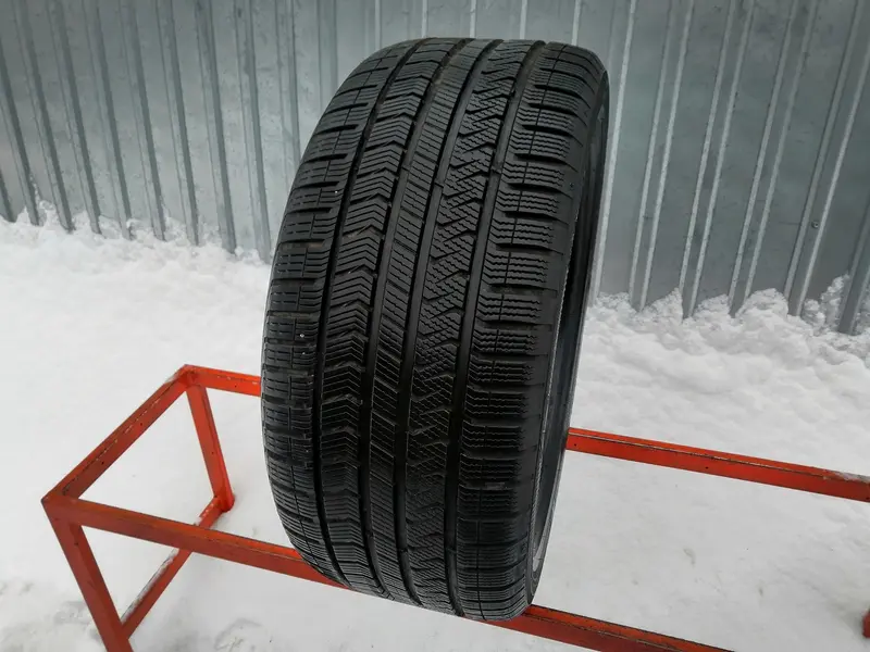 Б/у шина 275/40 R20 Vredestein Quatrac 5