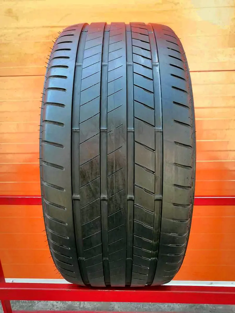 Б/у шина 275/40 R21 Bridgestone Alenza 001 RunFlat
