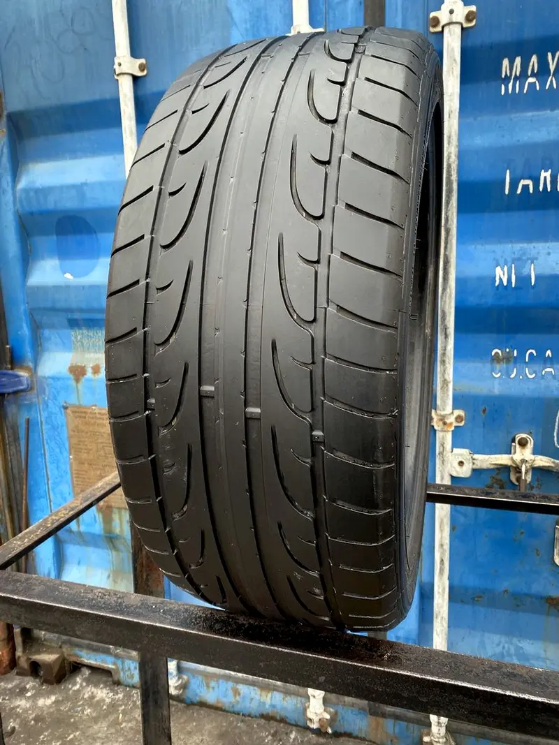 Б/у шина 275/40 R21 Dunlop SP Sport Maxx