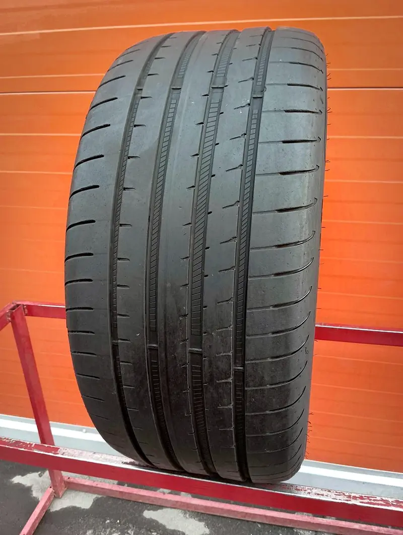 Б/у шина 275/40 R21 Goodyear Eagle F1 Asymmetric 3 SUV