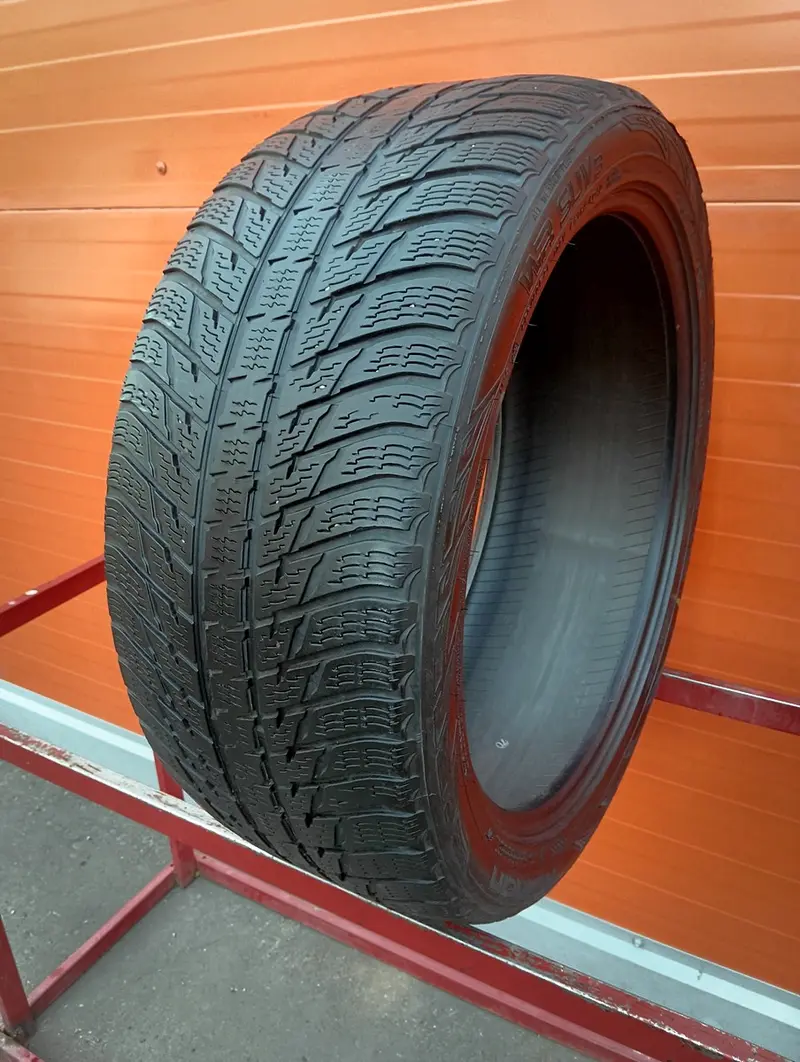 Б/у шина 275/40 R21 Nokian WR SUV 3