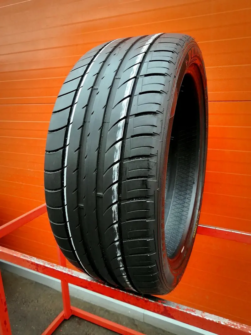 Б/у шина 275/40 R22 Dunlop SP Quattromaxx