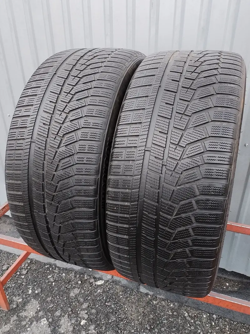 Пара б/у шин 275/40 R22 Hankook Winter I Cept Evo2 W320 SUV