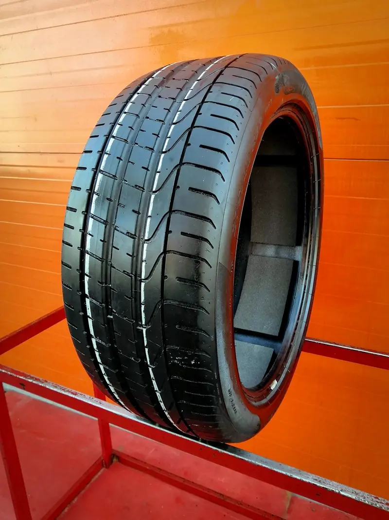 Б/у шина 275/40 R22 Pirelli P Zero, фото 1