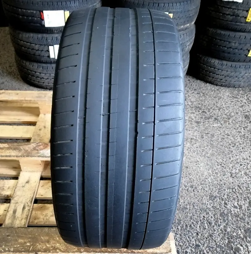 Б/у шина 275/40 R22 Vredestein Ultrac Vorti