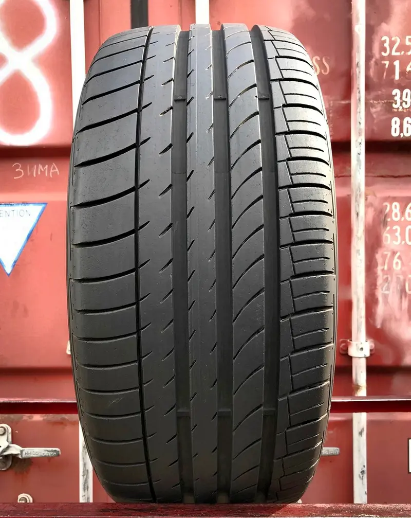 Б/у шина 275/45 R19 Dunlop SP Quattromaxx