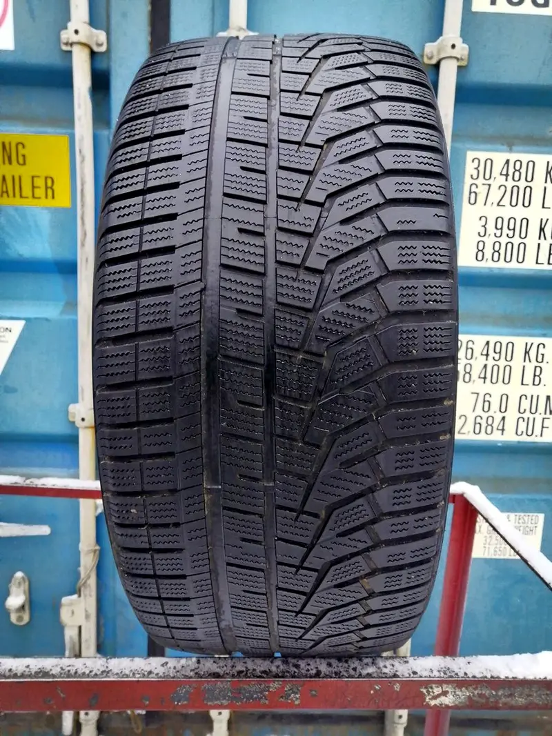 Б/у шина 275/45 R19 Hankook Winter I Cept Evo2 W320