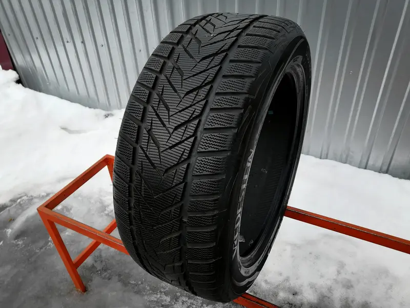 Б/у шина 275/45 R19 Vredestein Wintrac Xtreme S