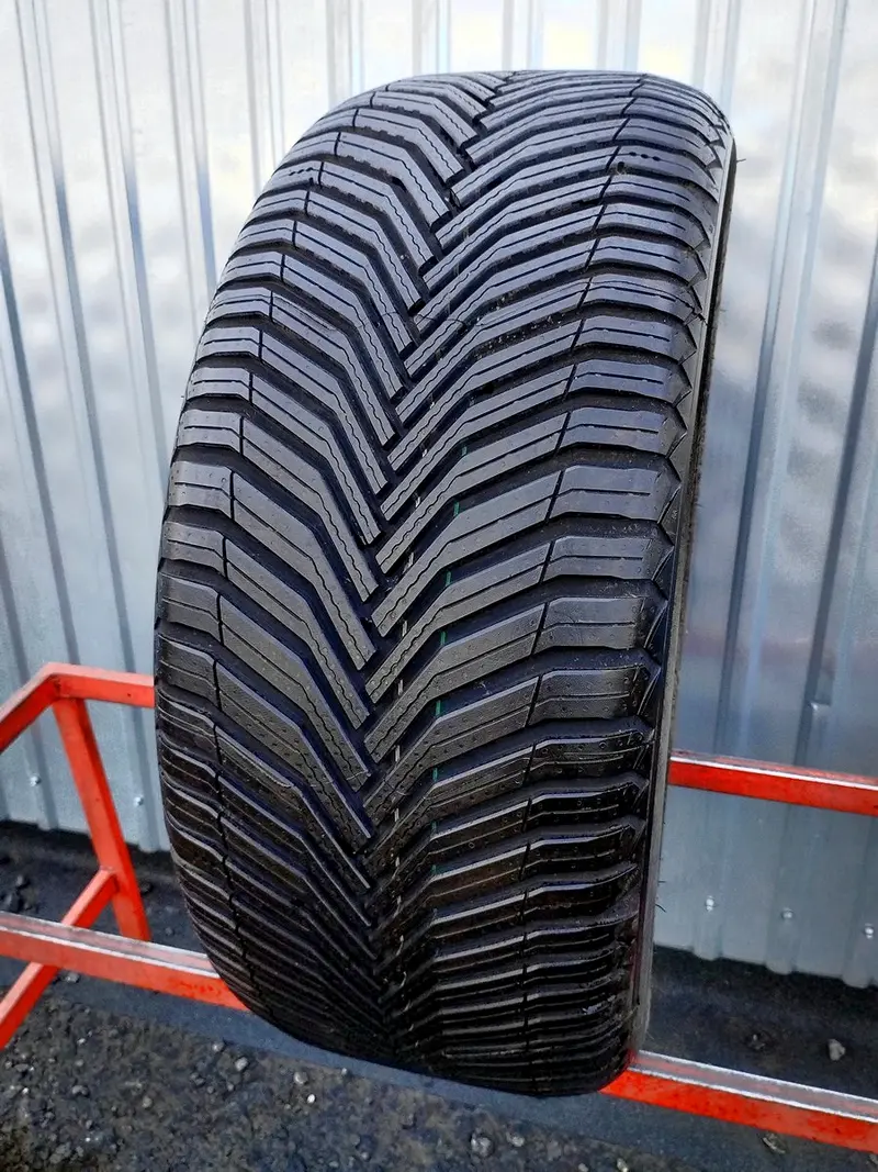 Б/у шина 275/45 R20 Michelin CrossClimate 2