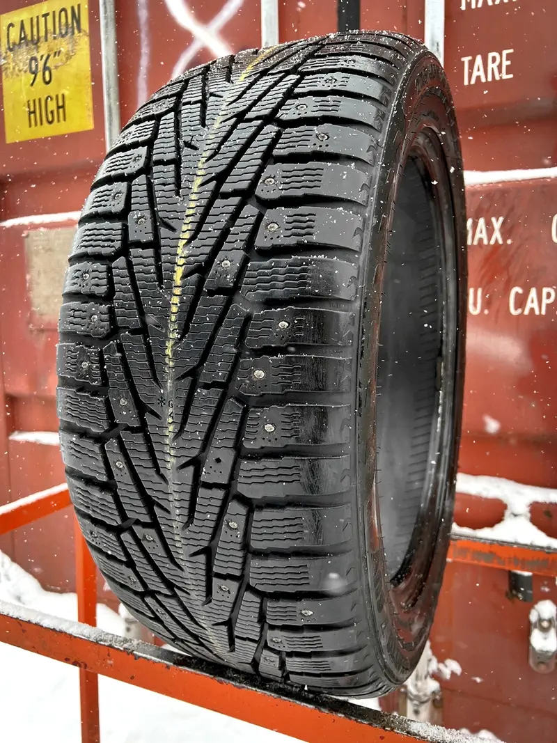 Б/у шина 275/45 R20 Nokian Hakkapeliitta 7 SUV