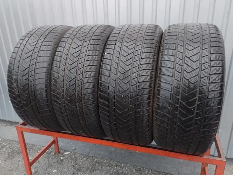 Комплект б/у шин 275/45 R20 Pirelli Scorpion Winter MO