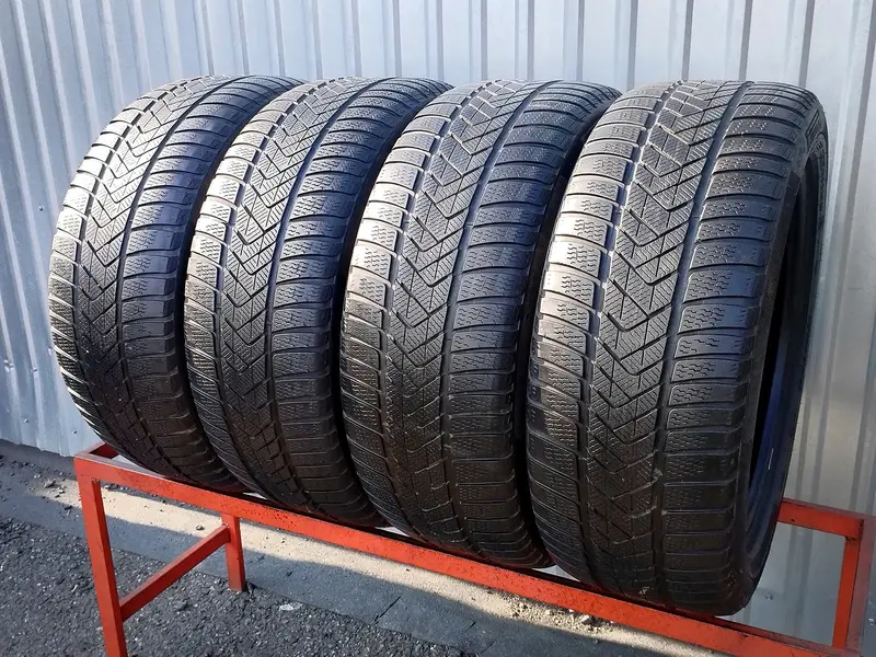 Комплект б/у шин 275/45 R20 Pirelli Scorpion Winter RunFlat