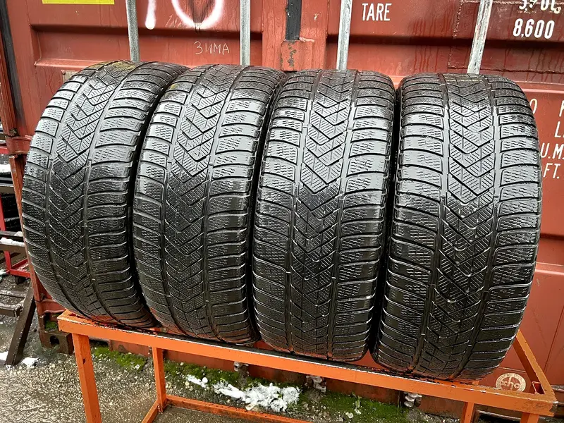 Комплект б/у шин 275/45 R20 Pirelli Scorpion Winter RunFlat
