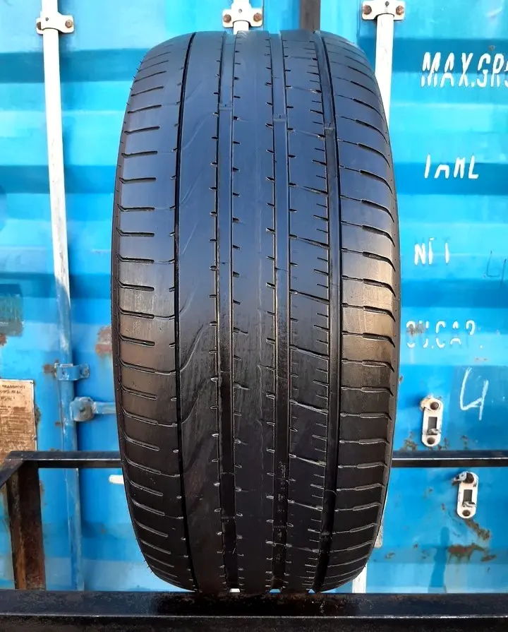 Б/у шина 275/45 R21 Pirelli P Zero