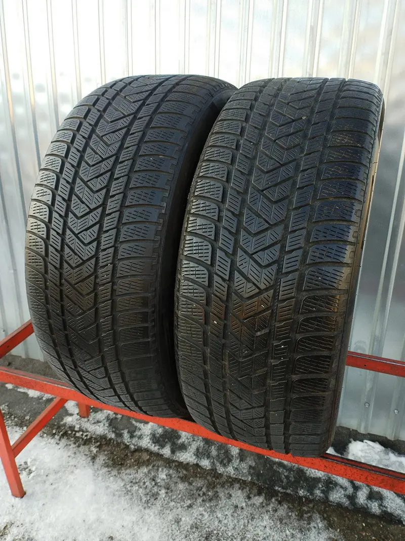 Пара б/у шин 275/45 R21 Pirelli Scorpion Winter
