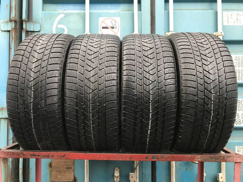 Комплект б/у шин 275/45 R21 Pirelli Scorpion Winter