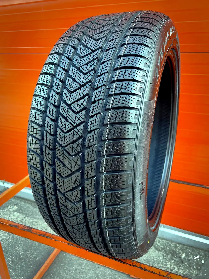 Новая шина 275/45 R21 Pirelli Scorpion Winter MO