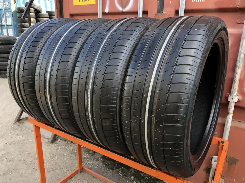 Комплект б/у шин 275/45 R21 TRIANGLE TH201 Sportex