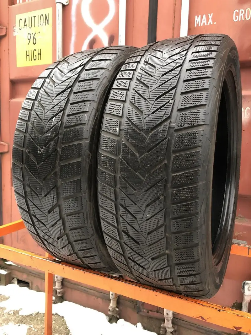 Пара б/у шин 275/45 R21 Vredestein Wintrac Xtreme S