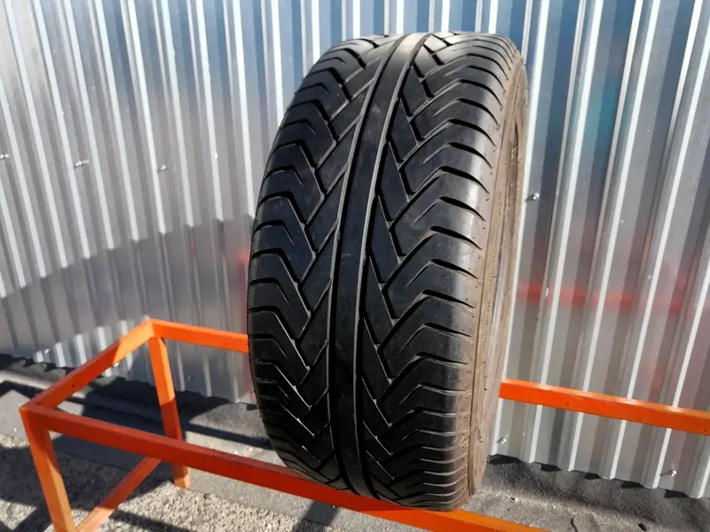 Б/у шина 275/50 R20 Yokohama Advan ST V 802