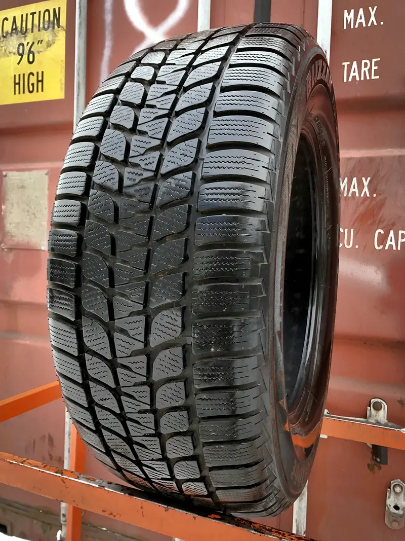 Б/у шина 275/60 R18 Bridgestone Blizzak LM25 4*4, фото 1
