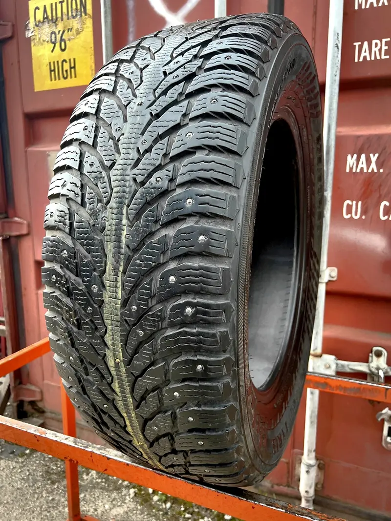 Б/у шина 275/60 R20 Nokian Hakkapeliitta 9