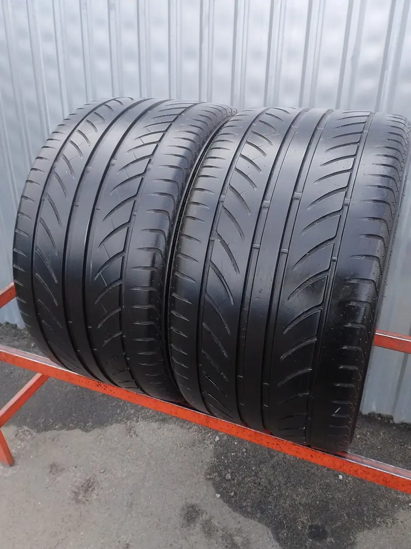Пара б/у шин 285/30 R18 Bridgestone Potenza S-02A