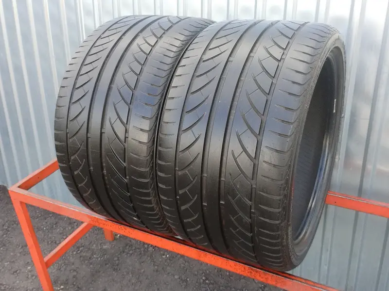 Пара б/у шин 285/30 R18 Bridgestone Potenza S-02A
