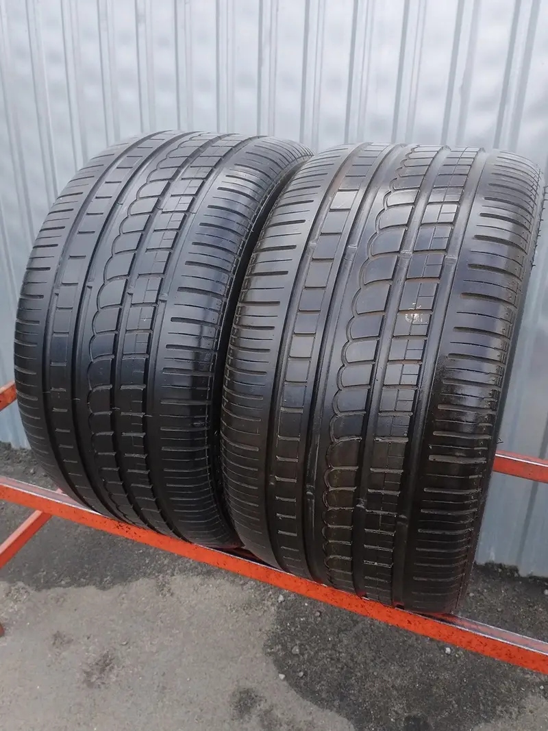 Пара б/у шин 285/30 R18 Pirelli P Zero Rosso, фото 1