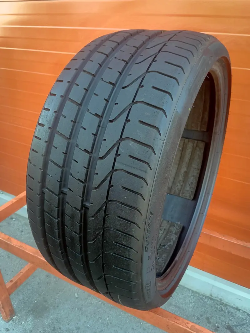Б/у шина 285/30 R21 Pirelli P Zero